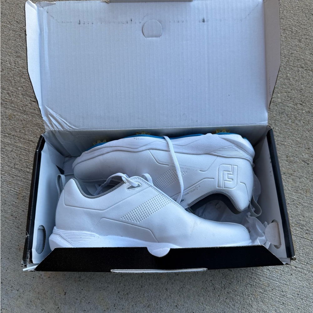 FJ FootJoy EComfort Men’s Golf Shoes 9.5
